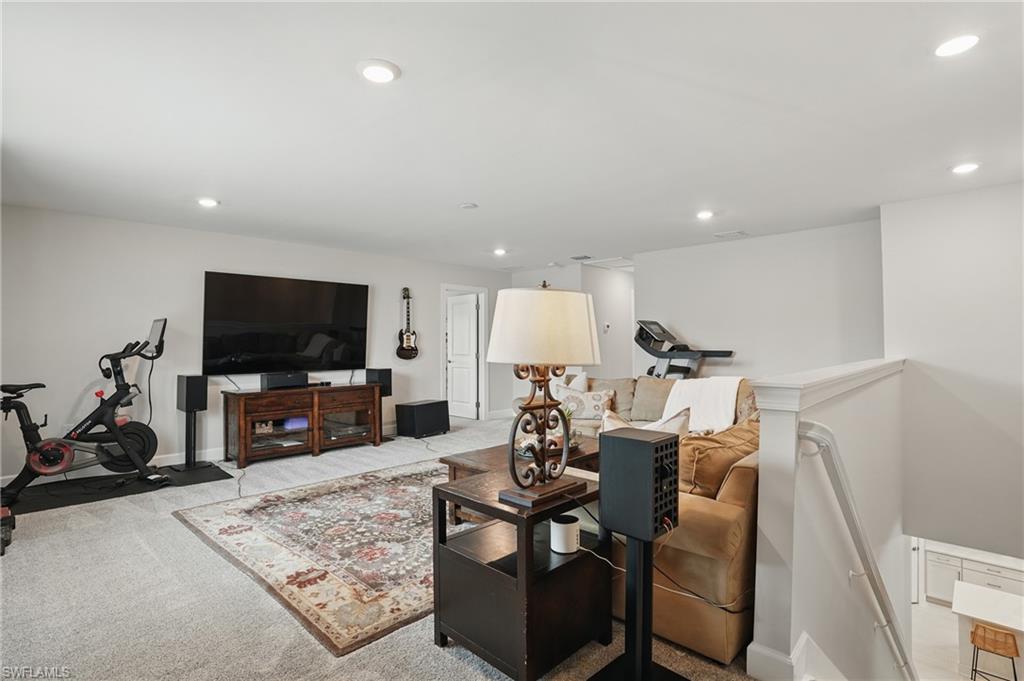 10415 Ventana LN