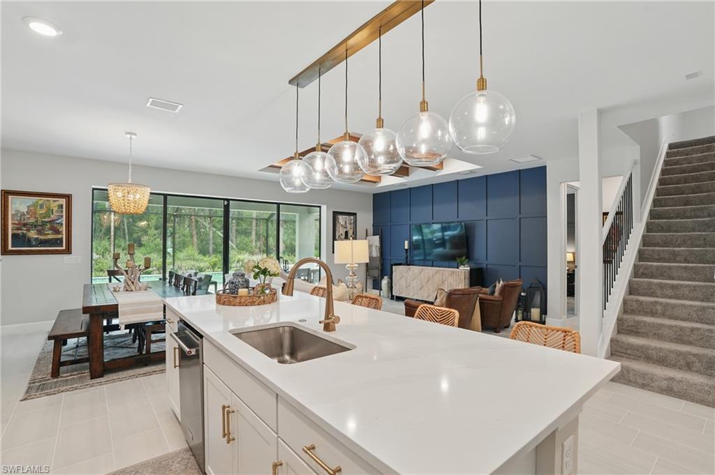 10415 Ventana LN