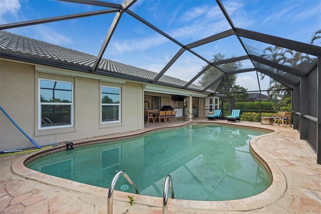 4151 Royal Wood BLVD