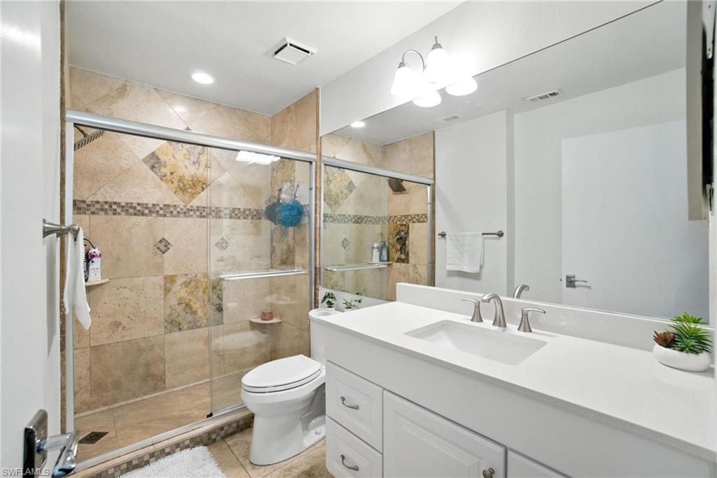 4220 Looking Glass LN # 4302