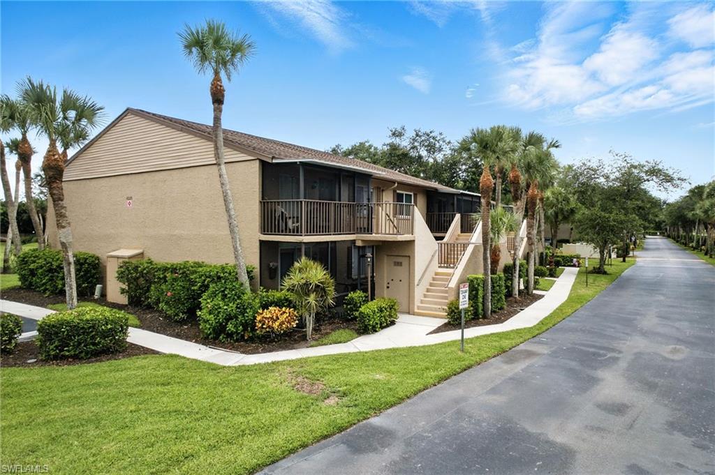 4220 Looking Glass LN # 4302