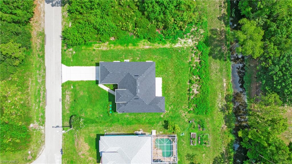739 David Laird LN