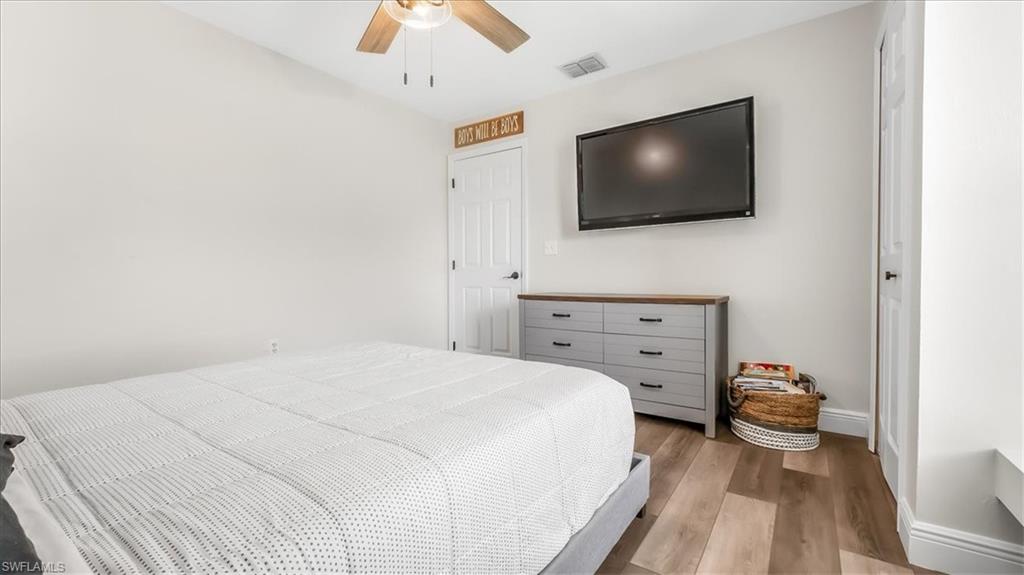 17469 Meadow Lake CIR