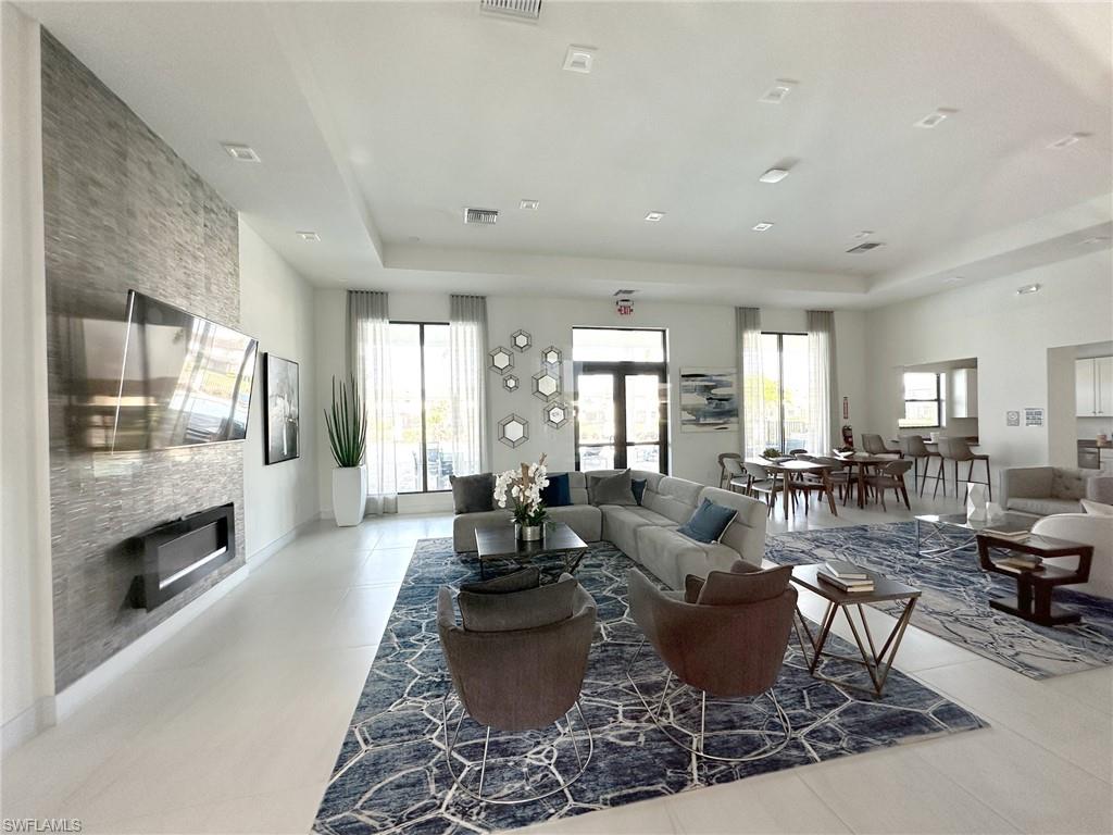 7524 Carnegie WAY