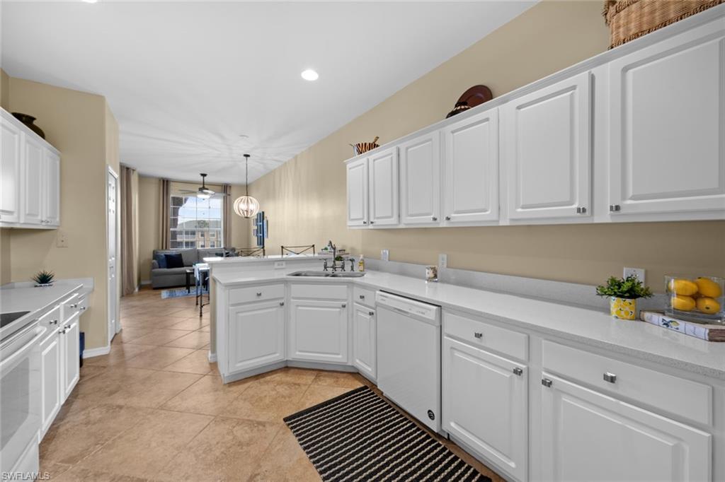 14521 Grande Cay CIR # 2906