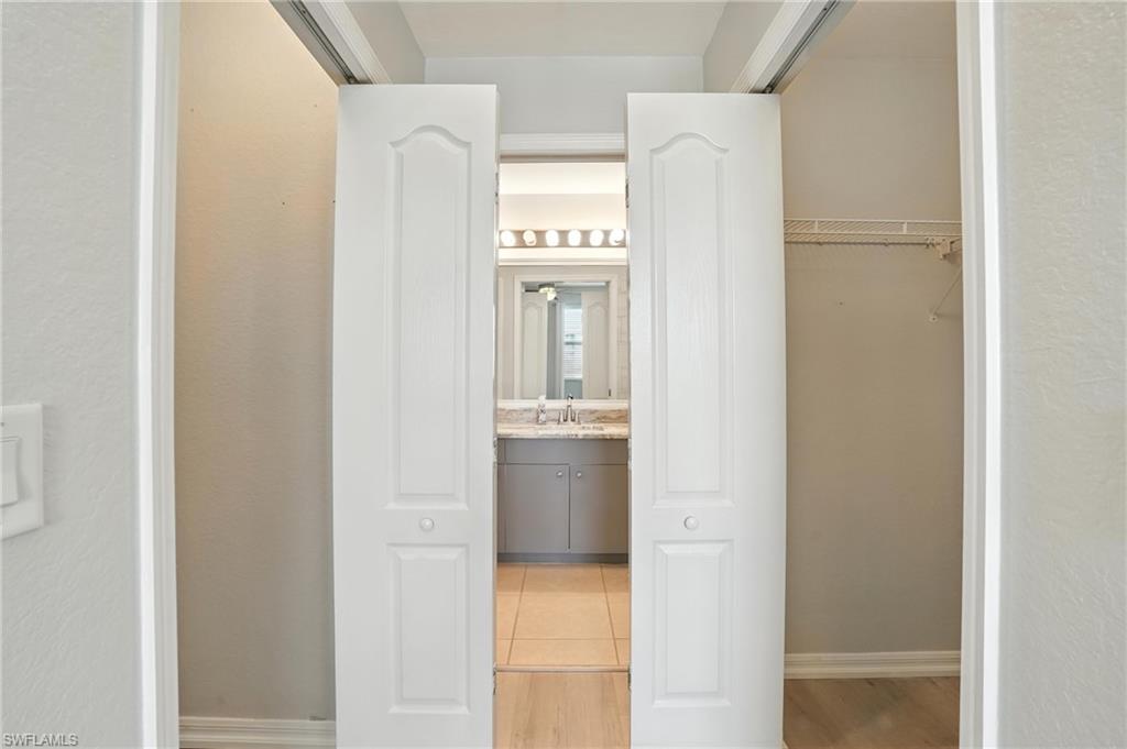 8570 Kingbird LOOP # 520