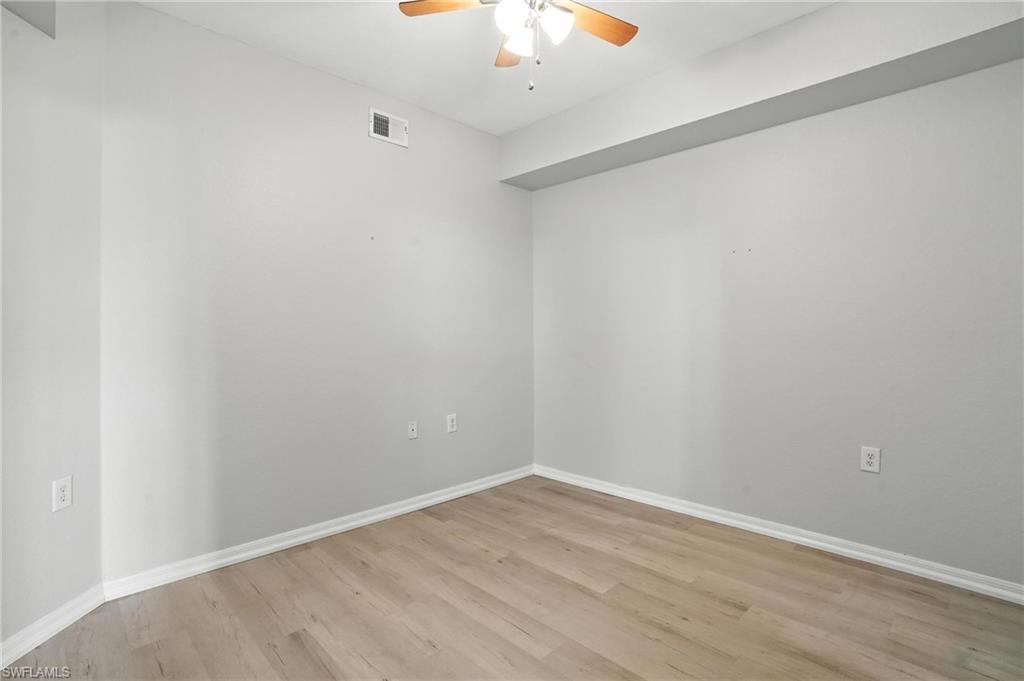 8570 Kingbird LOOP # 520