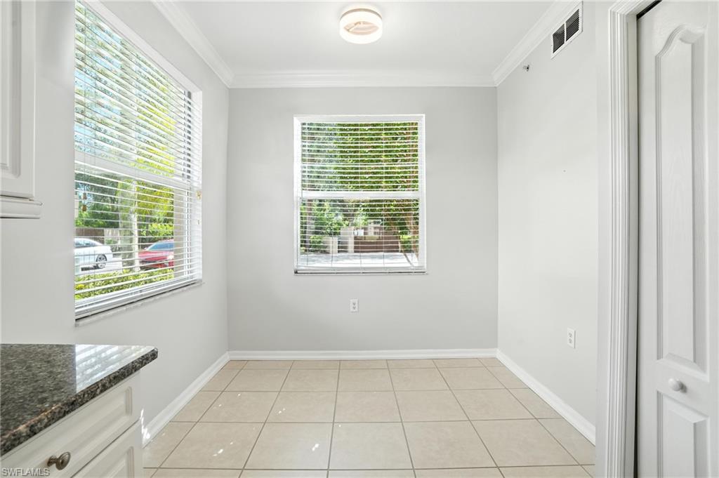 8570 Kingbird LOOP # 520