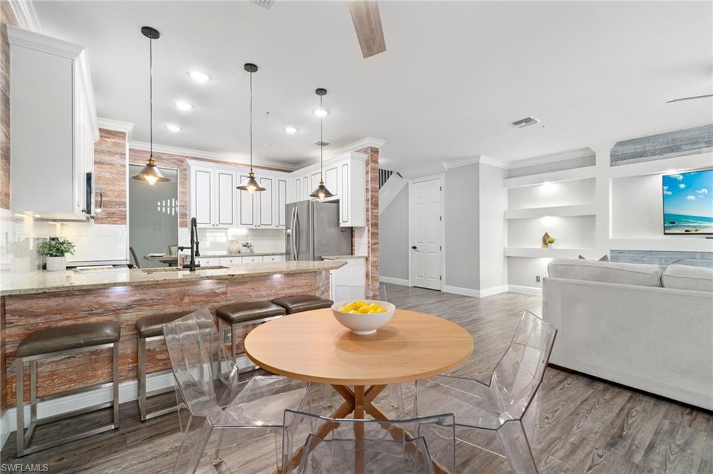 1330 Mariposa CIR # 103