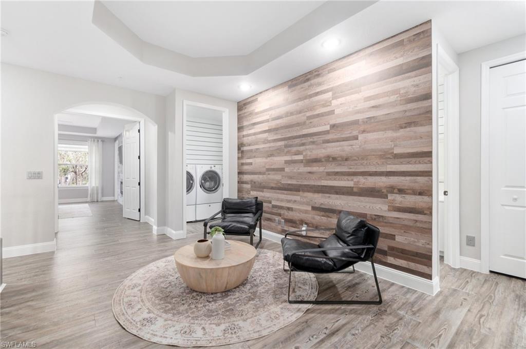 1330 Mariposa CIR # 103