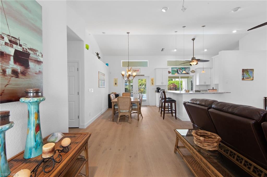 170 SW 52nd ST