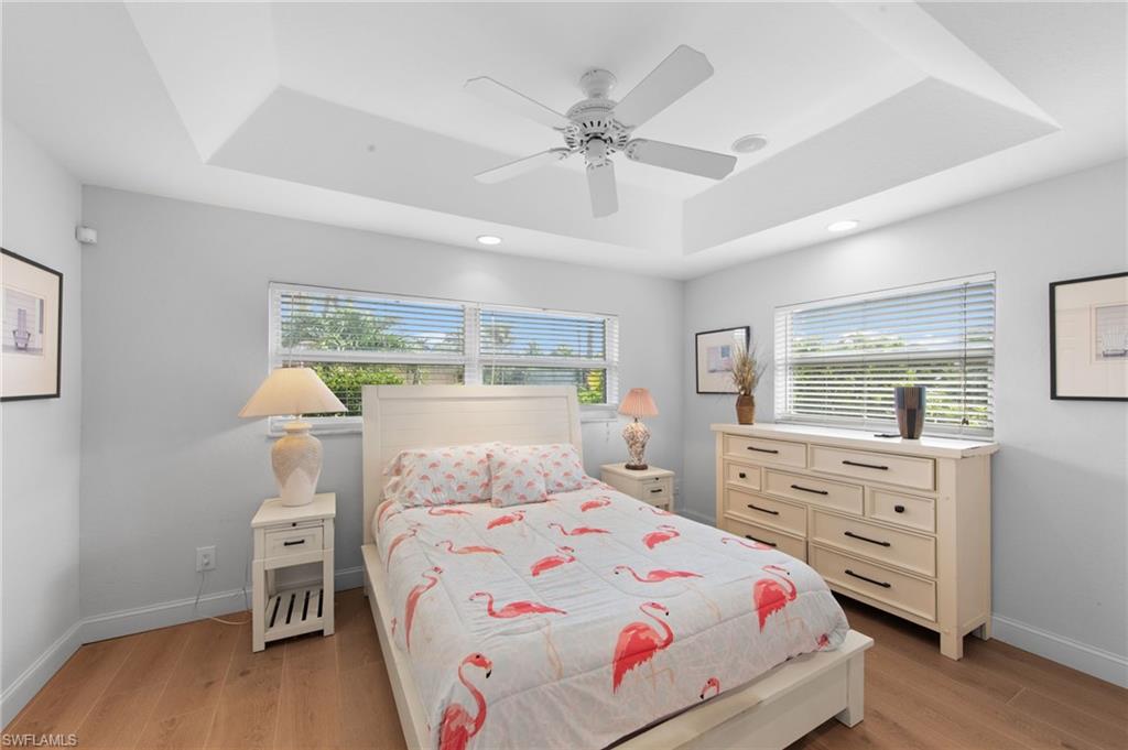 170 SW 52nd ST