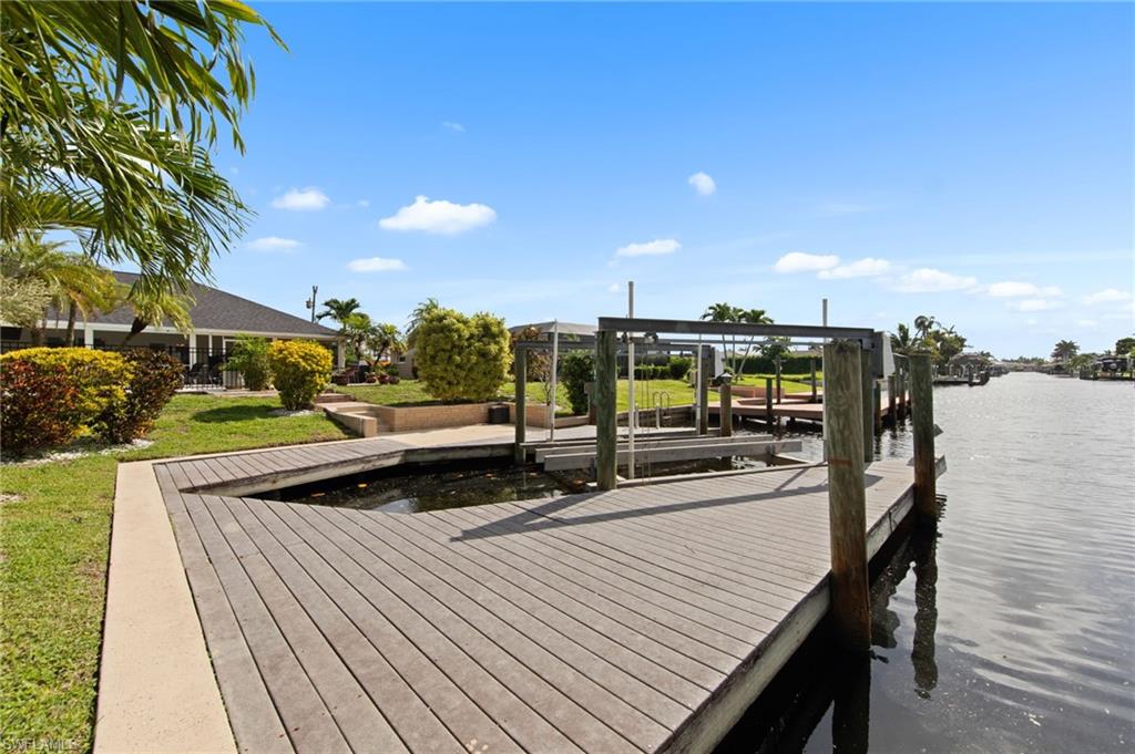 170 SW 52nd ST