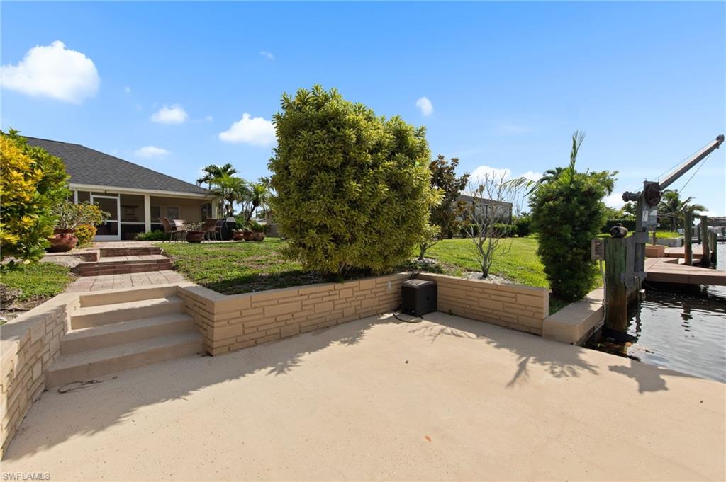 170 SW 52nd ST