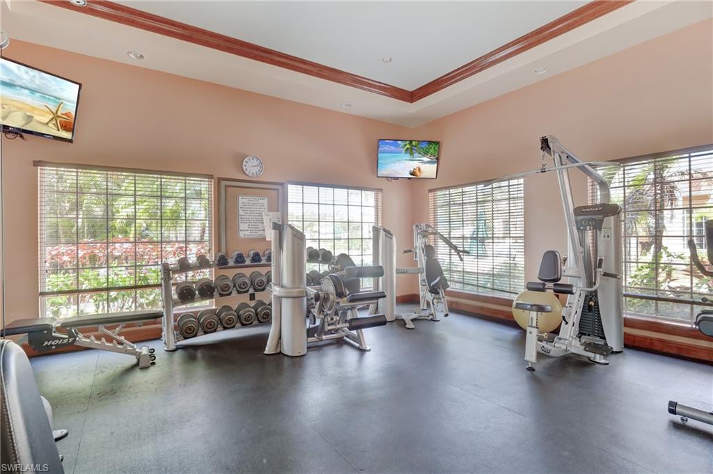 1160 Wildwood Lakes BLVD # 9
