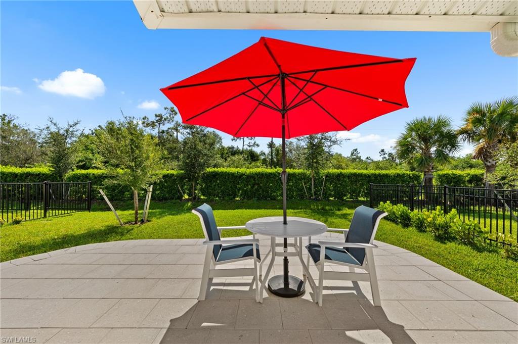 12101 Monterey Pine LN