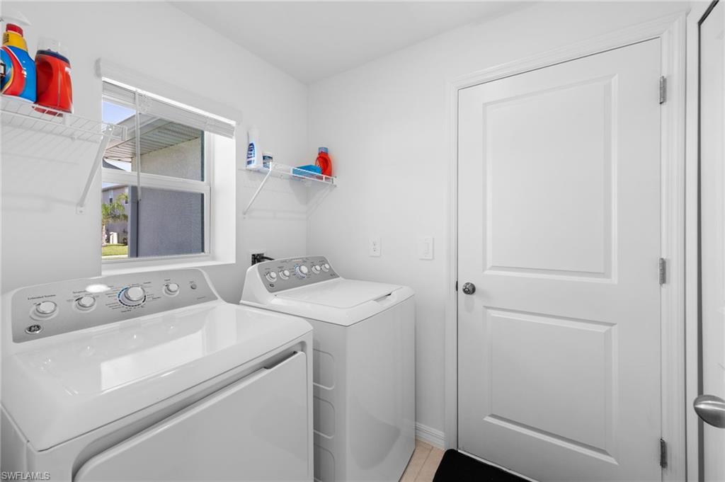 12101 Monterey Pine LN