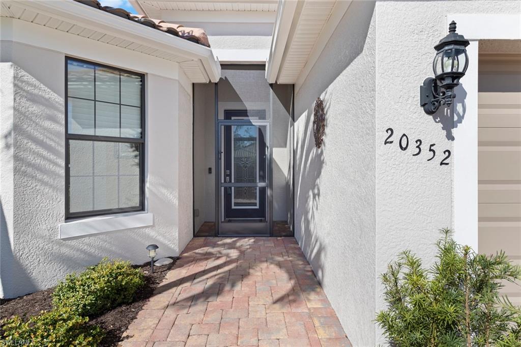 20352 Cypress Shadows BLVD