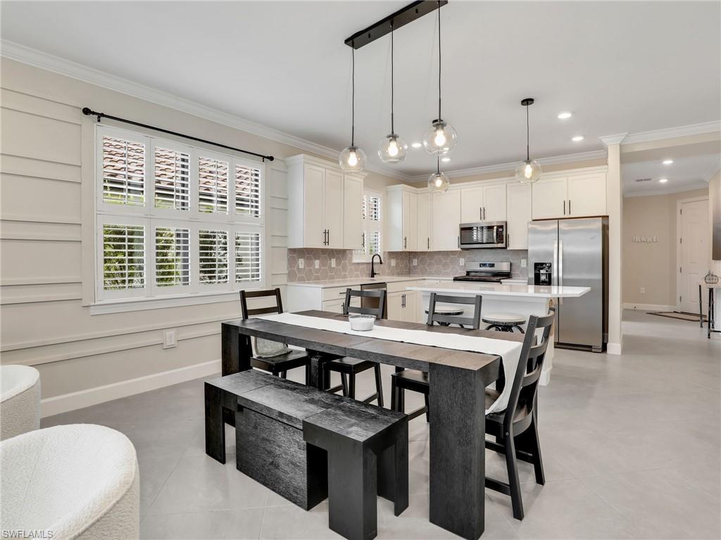 17502 Caravita LN