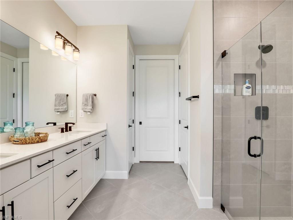 17502 Caravita LN