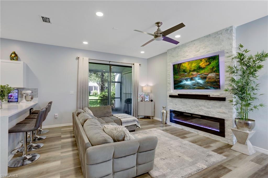 15659 SUMMIT PLACE CIR