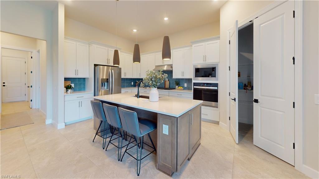 10112 SEASIDE WAY