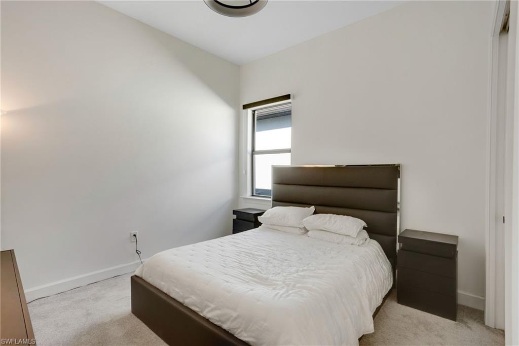 10112 SEASIDE WAY