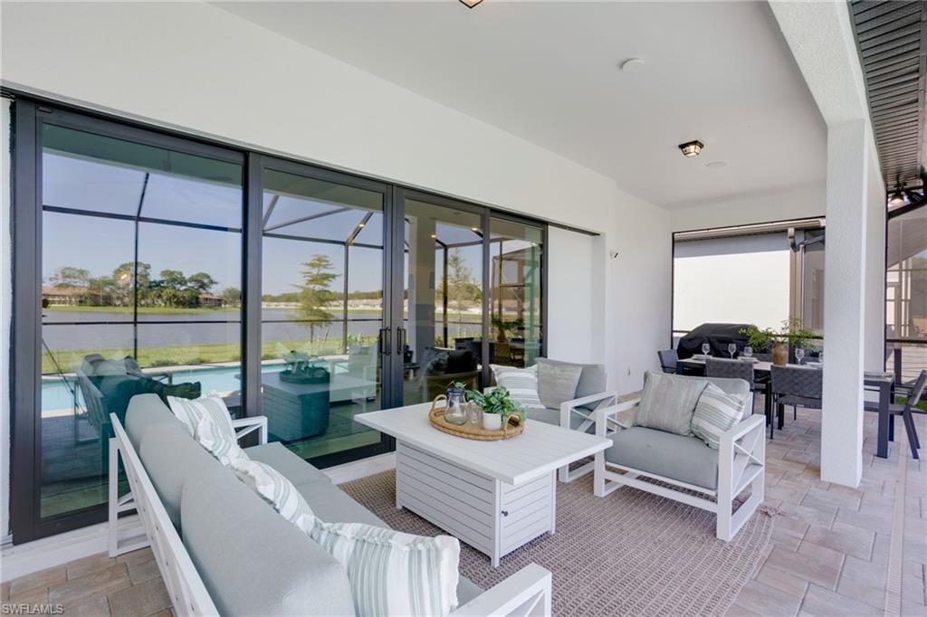 10112 SEASIDE WAY