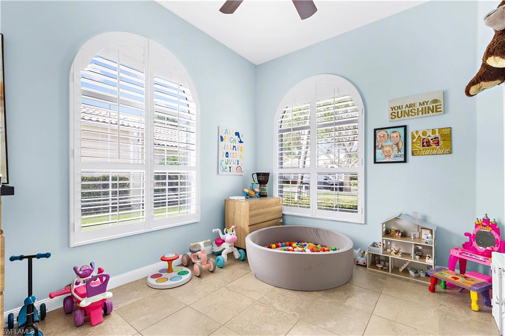 28032 Eagle Ray CT
