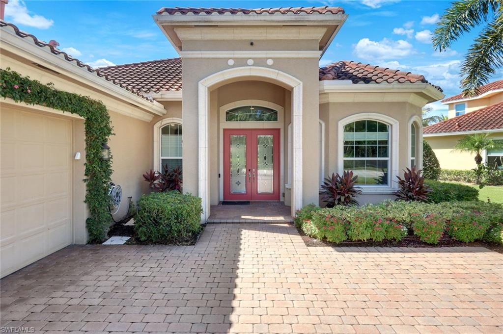 9333 Campanile CIR