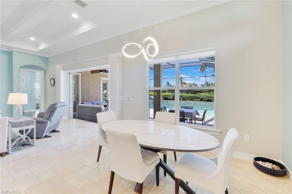 9333 Campanile CIR
