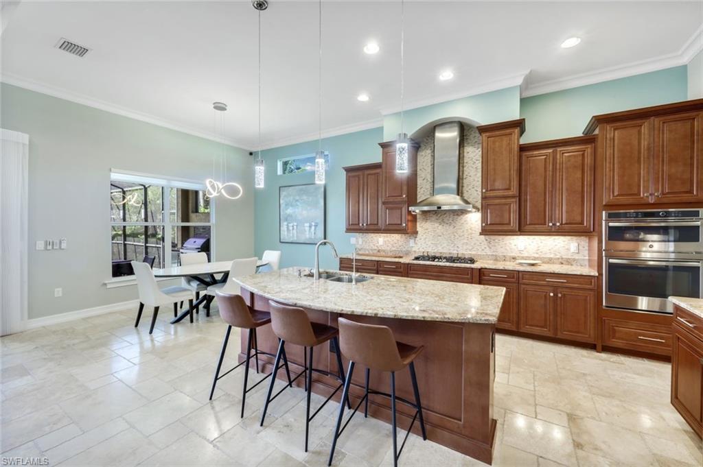 9333 Campanile CIR