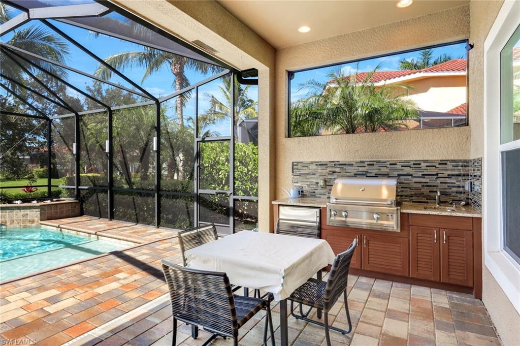 9333 Campanile CIR