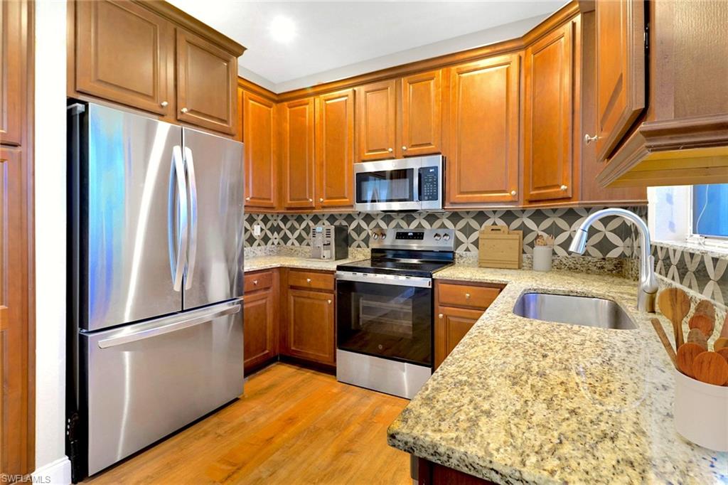 11077 Yellow Poplar DR