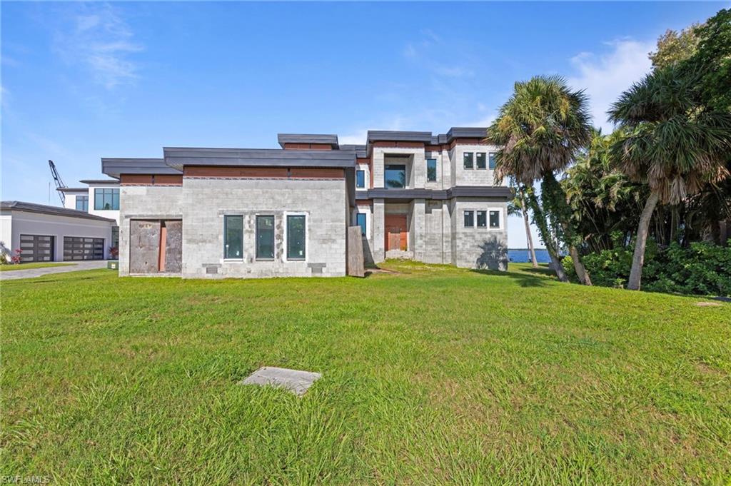 1211 Caloosa PT
