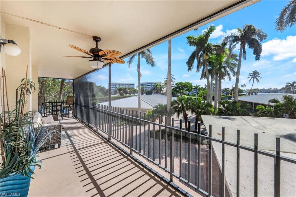 3399 Gulf Shore BLVD N # 203