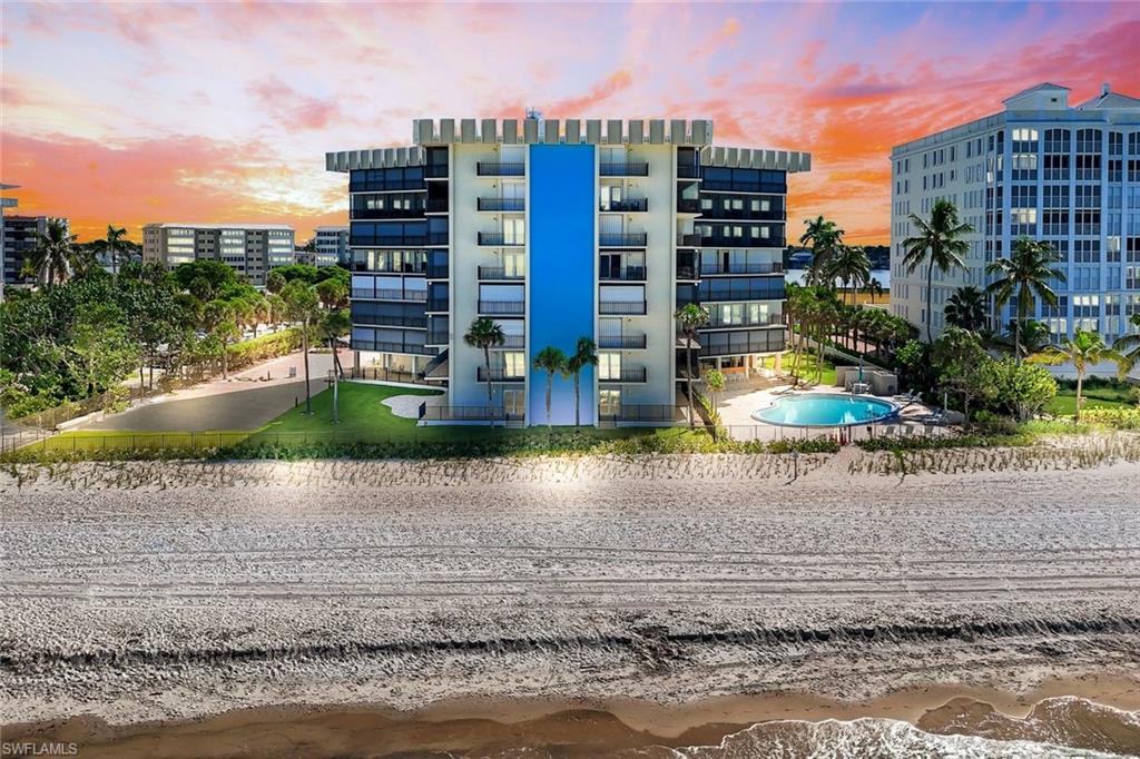 3399 Gulf Shore BLVD N # 203