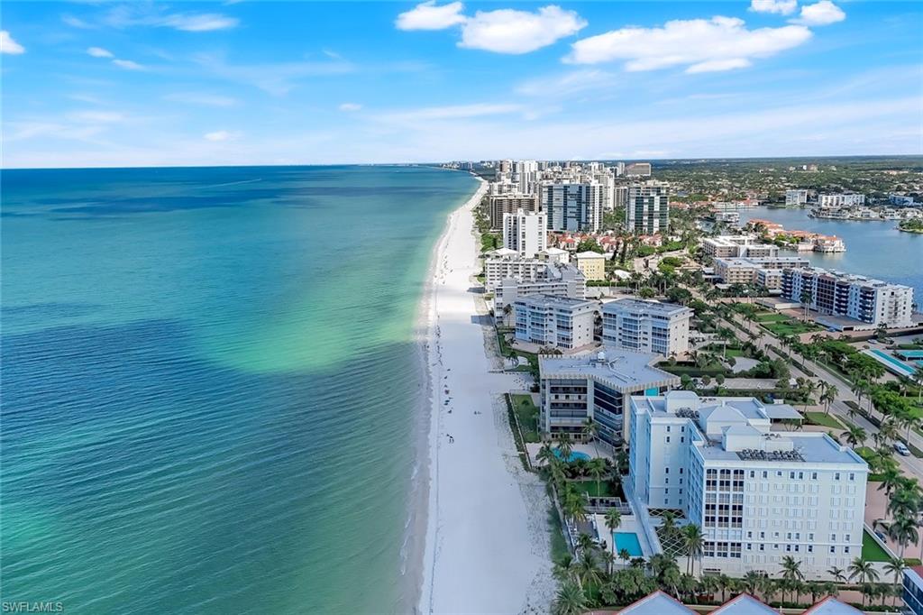 3399 Gulf Shore BLVD N # 203