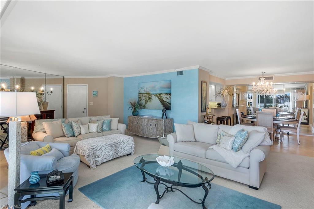 3399 Gulf Shore BLVD N # 203