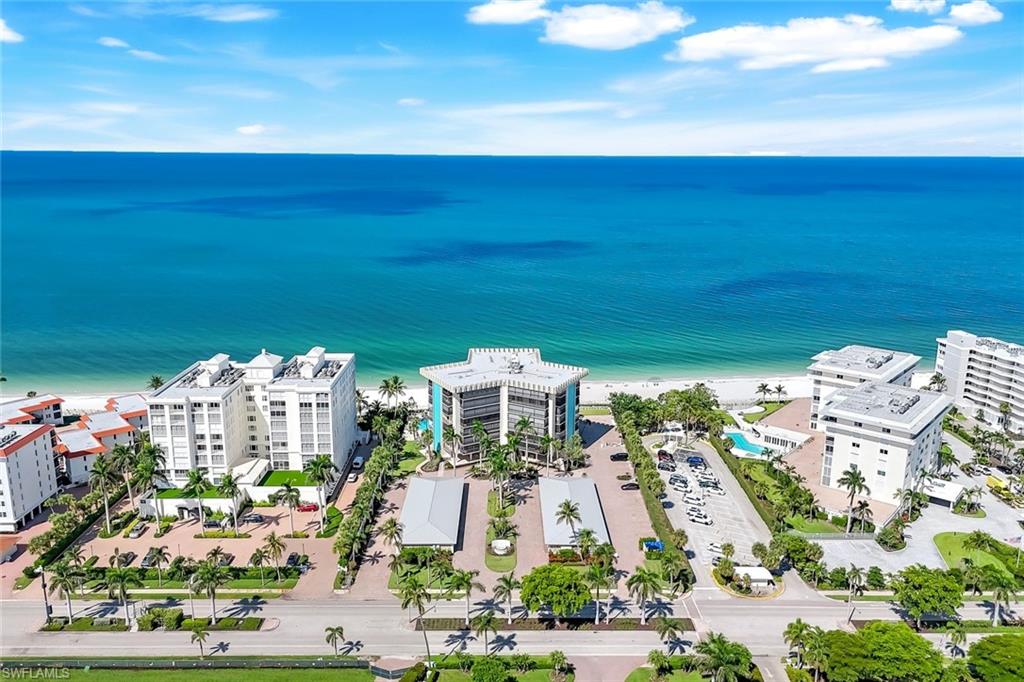 3399 Gulf Shore BLVD N # 203