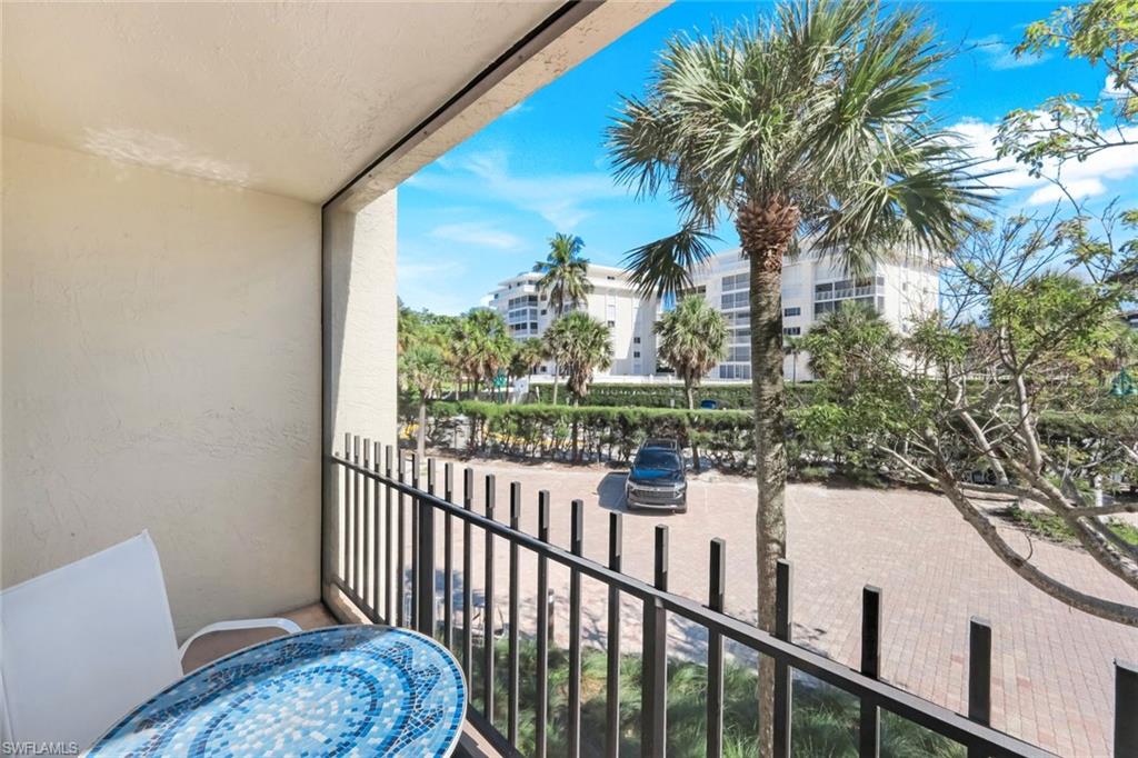 3399 Gulf Shore BLVD N # 203