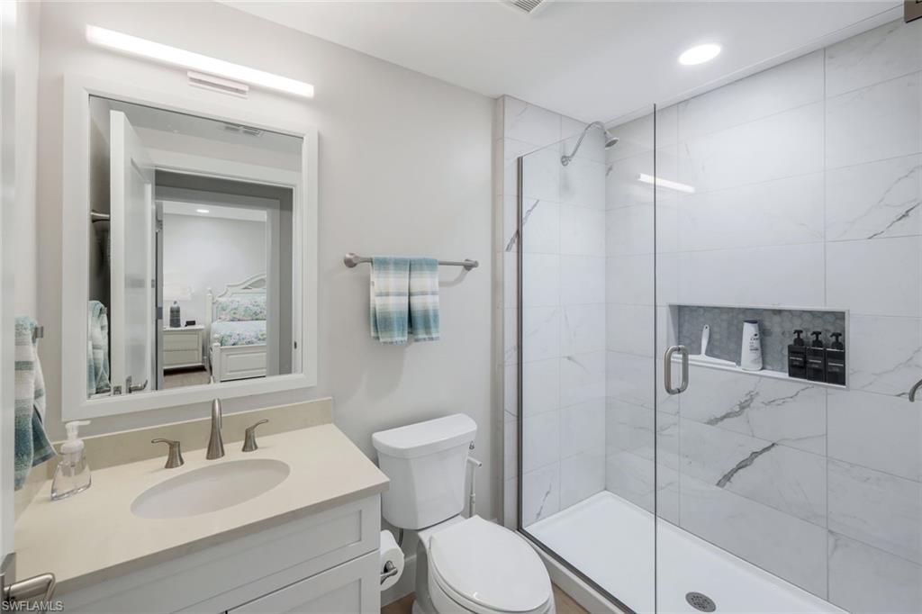 3399 Gulf Shore BLVD N # 203