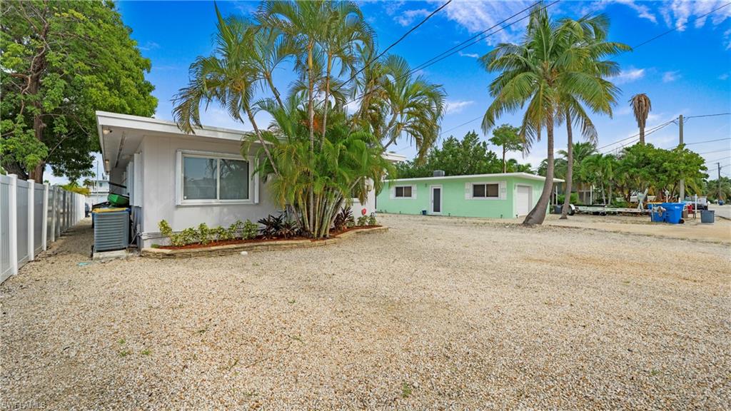 132 Gardenia ST