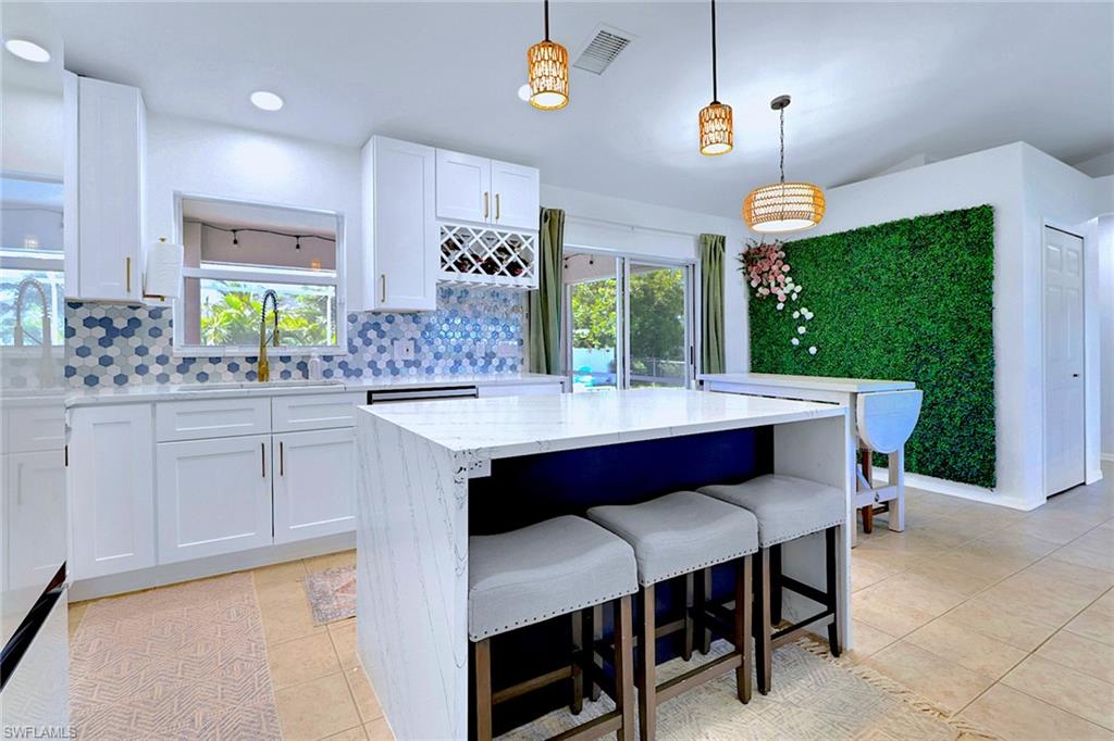 938 SW 6th PL