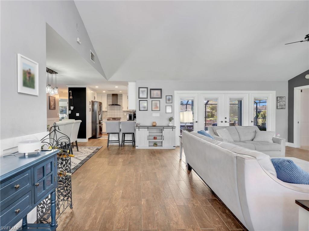 505 SE 9th AVE, CAPE CORAL