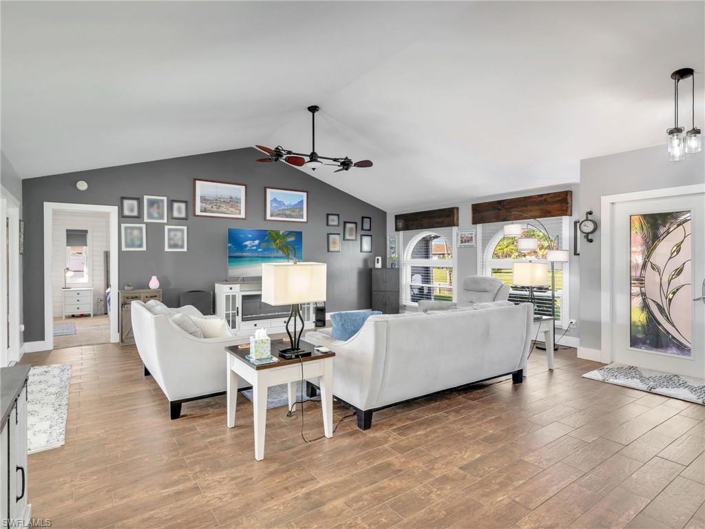 505 SE 9th AVE, CAPE CORAL