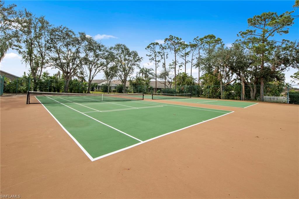 18032 Horseshoe Bay CIR