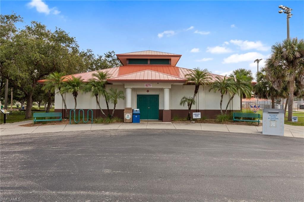 18032 Horseshoe Bay CIR