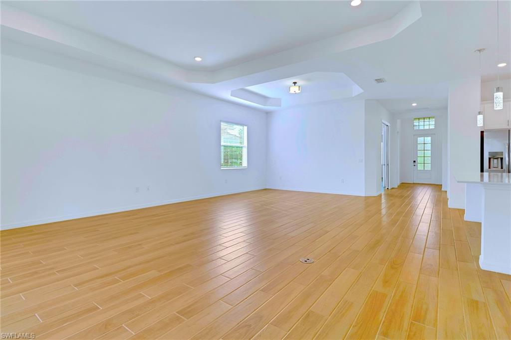 5927 Sunningdale ST, AVE MARIA