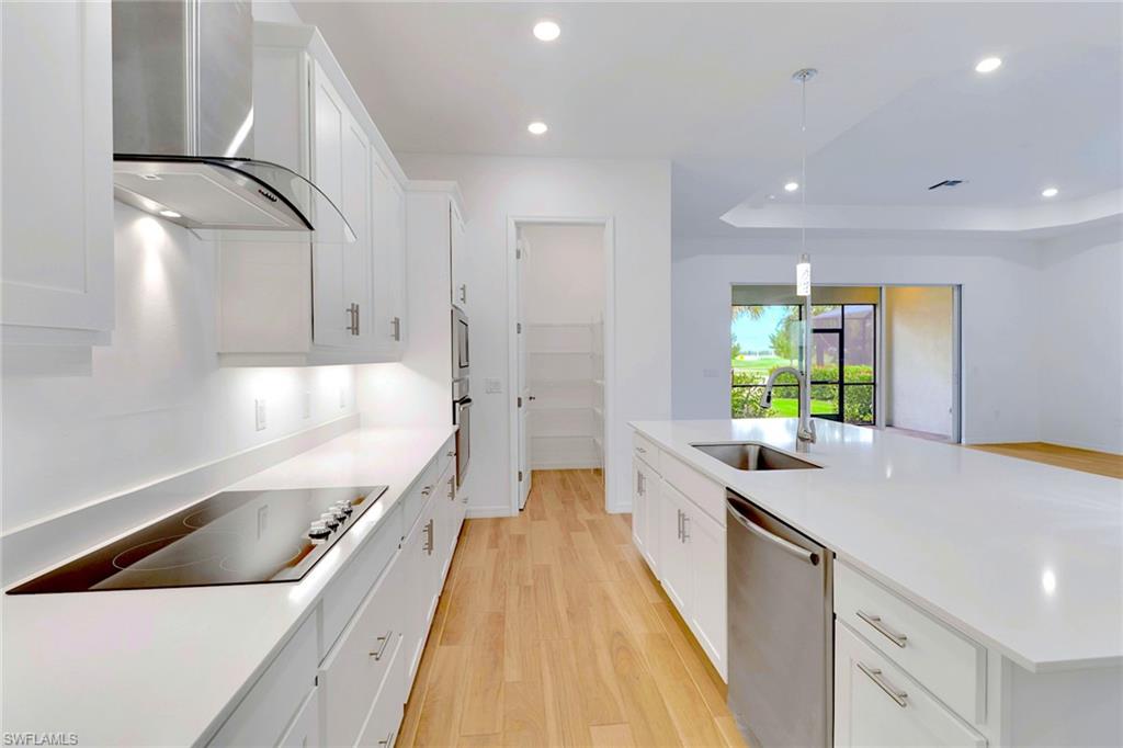 5927 Sunningdale ST, AVE MARIA